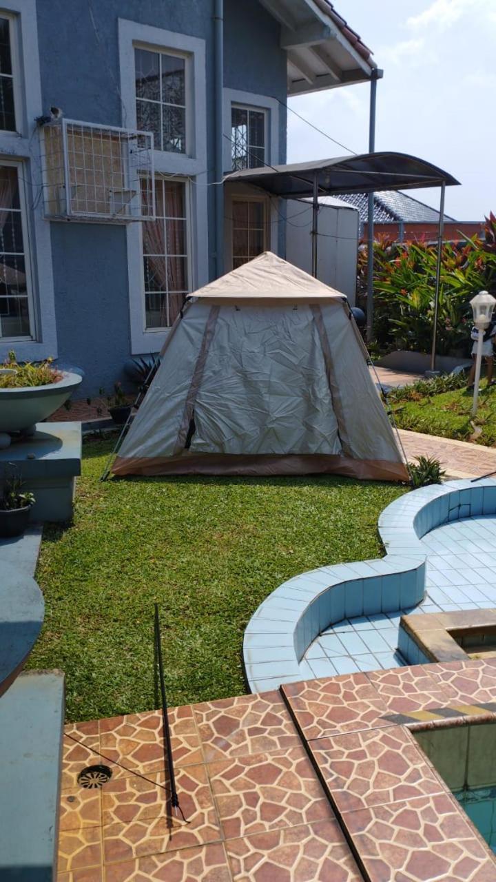 Vila Princess,Sentul 4Bedroom Dan Tenda Camping,Private Pool, Tenis Meja, Mini Billiard, Karaoke, Ayunan,Bbq, 08Satu3 80Satu6 4Satu5Satu Bogor Exterior photo